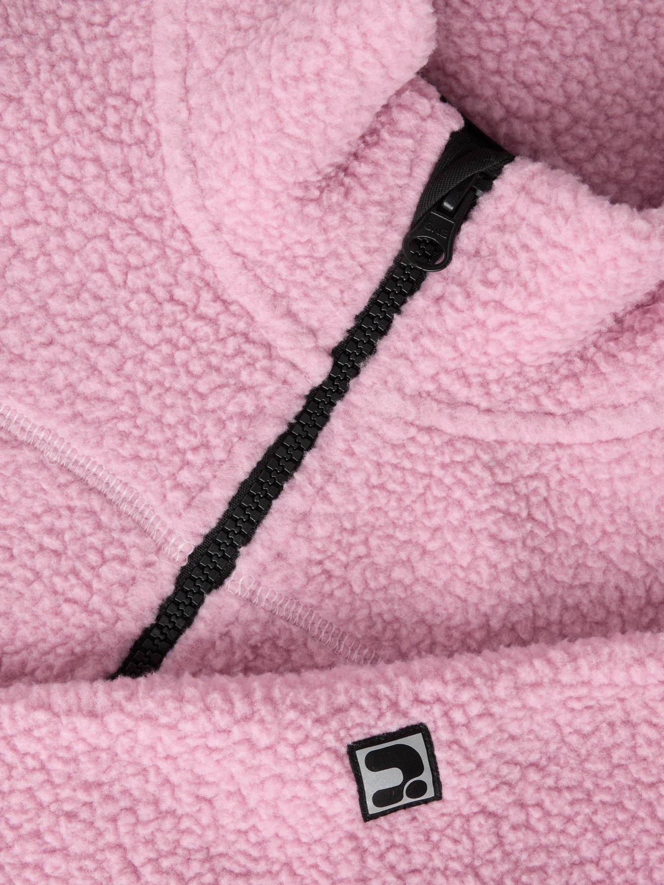 Rosa teddy jacka till flicka. Tjej fleece jacka, mjuk skön vårjacka från Name it.
NKFBULINA LS NREG TEDDY CARD
13261272
