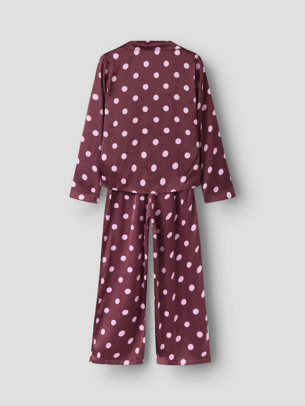 Name It Ruthq prickig satinpyjamas för flicka med skjorta och långbyxor framifrån