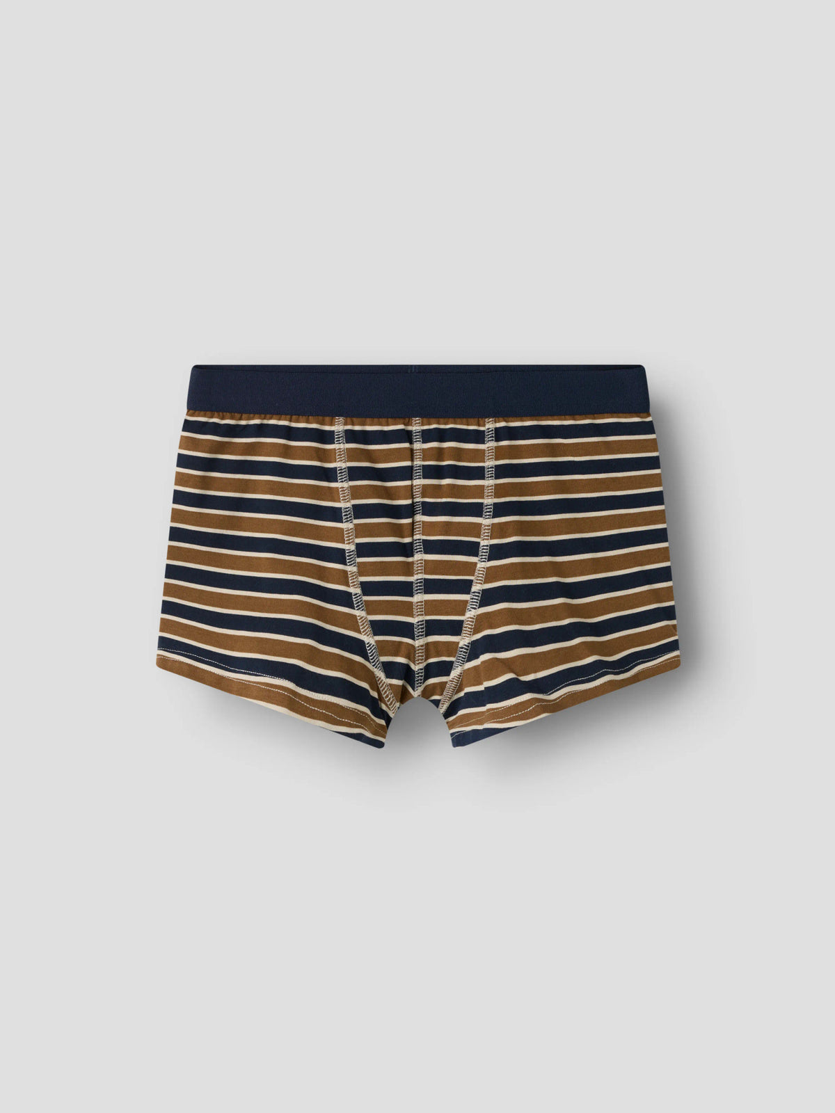 Redesq boxerkalsonger 3-pack för pojke från Name It i marinblått, beige och randigt med CHILL MODE på resåren.