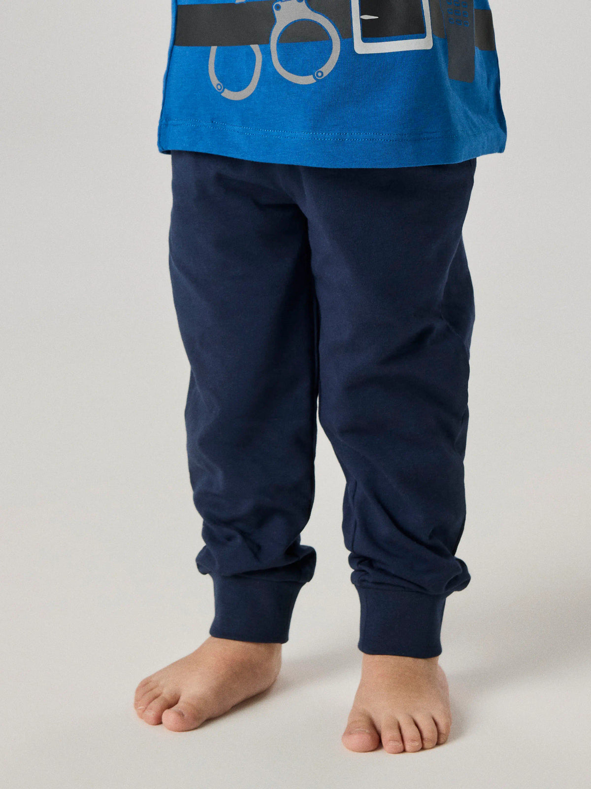 Name It Rasiq blå pyjamas pojke tvådelad med polismotiv