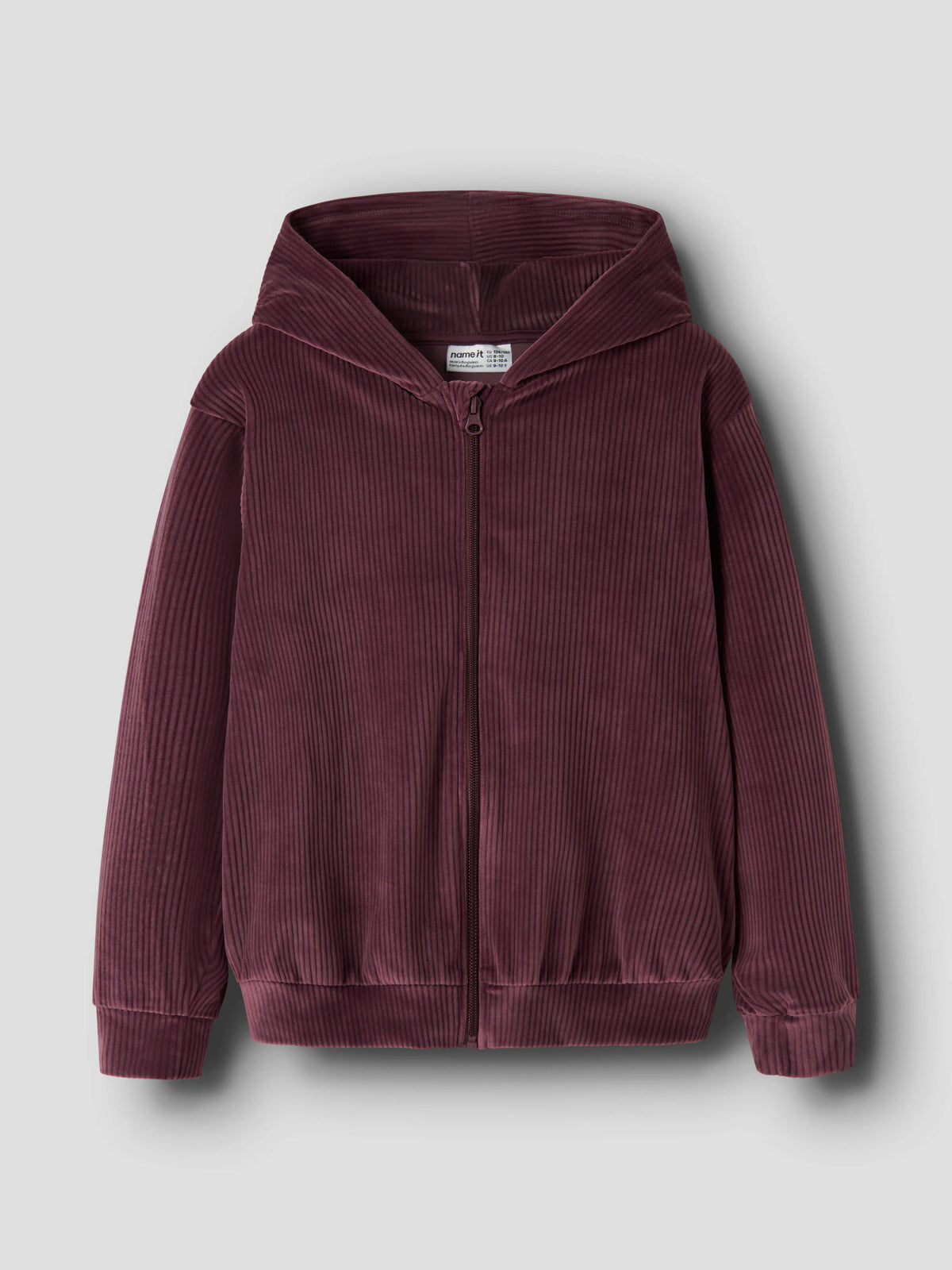 Name It Veloa ribbad velourhoodie för flicka i dov vinröd färg med huva och dragkedja framifrån