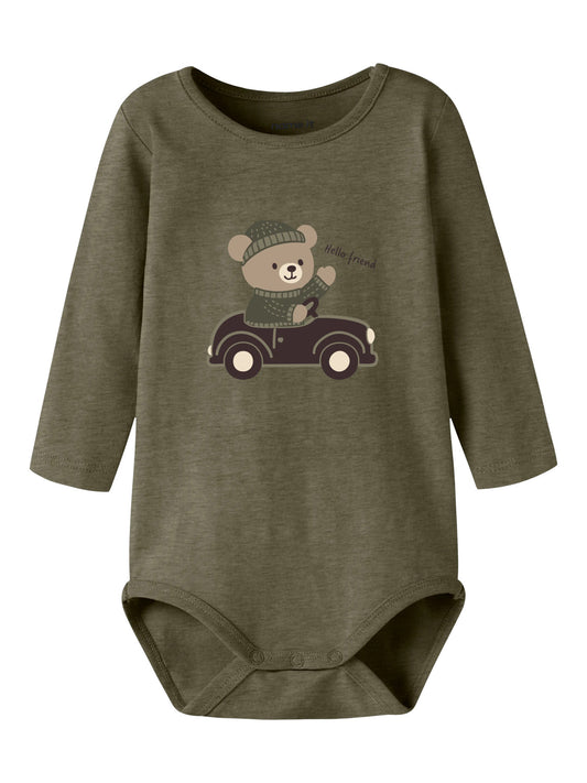 Name It Osmar grön långärmad body baby pojke med nalle och bil