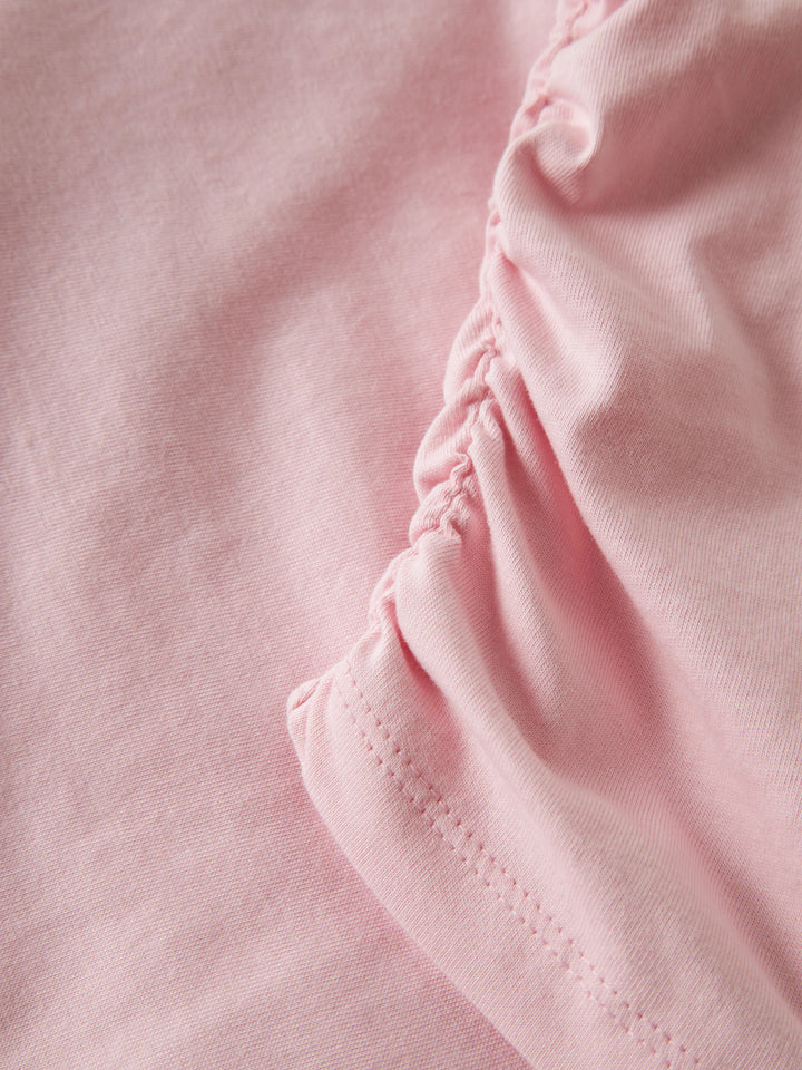 Name It Nabella långärmad topp för flicka kids Parfait Pink med rynkdetalj och textprint – 13265073