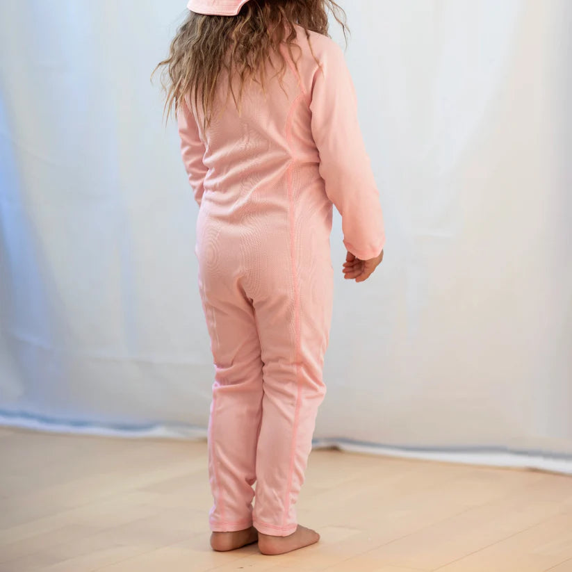Rosa uv dräkt till flicka. Uv-dräkt, uv kläder med långa ärmar och långa ben uv 50 till flicka från Geggamoja.