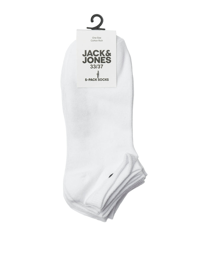 Vita Kortstrumpor till pojke från Jack and Jones som sitter riktigt bra på foten. Snygga strumpor till ungdom kille, korta strumpor, vita till sneakers.
JACDONGO SOCKS 5 PACK NOOS JNR
12186046
