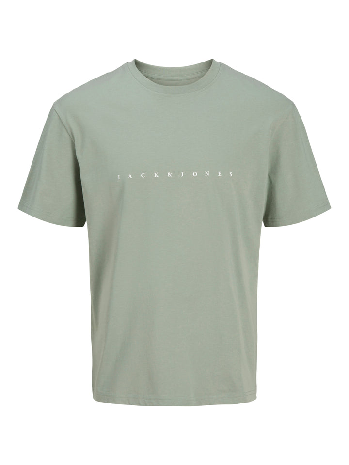 Grön enfärgad t-shirt från Jack & Jones junior till ungdom kille. Tröja till pojke från Jackandjones i ekologisk bomull. Ekologiska barnkläder.
JJESTAR JJ TEE SS NOOS JNR
12237435