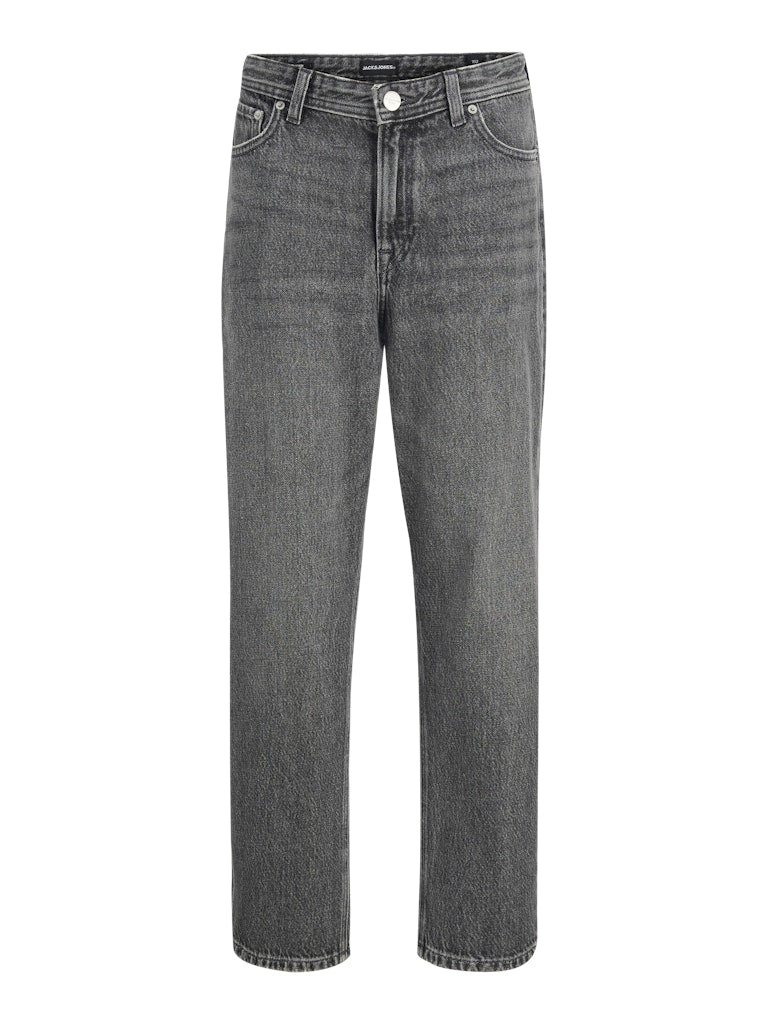 Svart grå loose fit jeans CHRIS från Jack & Jones Junior till kille ungdom. 
JJICHRIS JJORIGINAL SBD 444 SN JNR
12279539