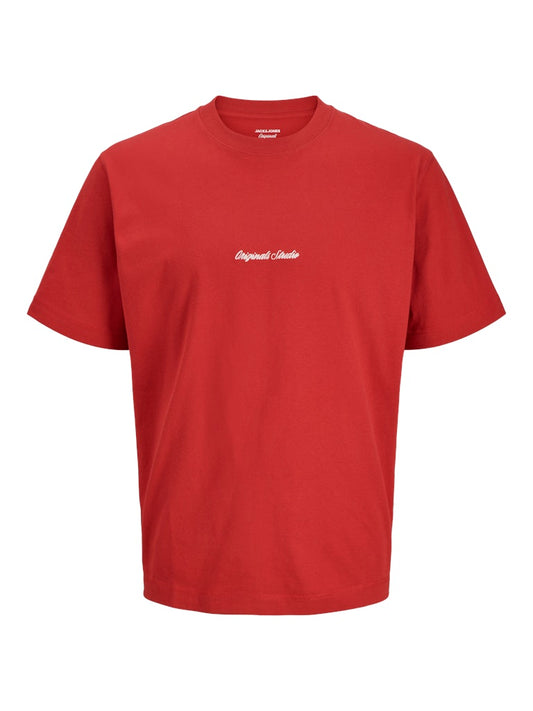 Röd rundhals t-shirt till kille. Ungdomskläder från Jack & Jones.
JORNORREBRO EMB TEE SS CN NOOS JNR
12284052