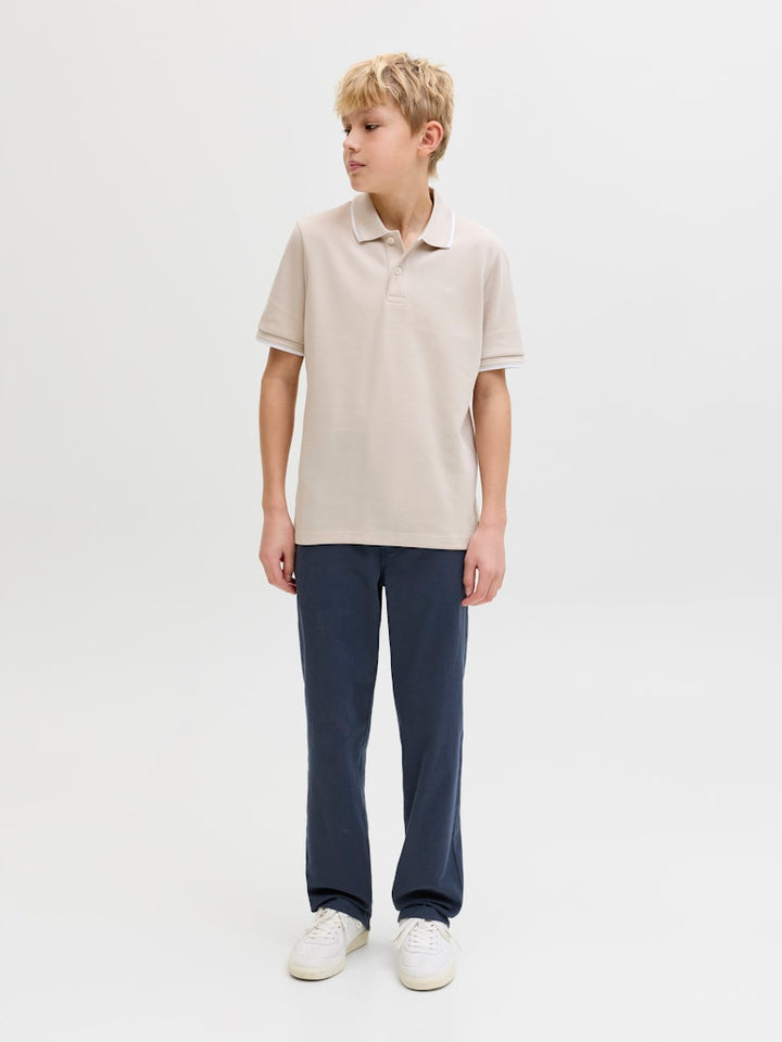Blå stilren snygg byxa till kille. Dressade ekologiska byxor till pojke från Jack and Jones Kids Junior.
JPSTKANE FURY PANTSNOOS JNR
12297922