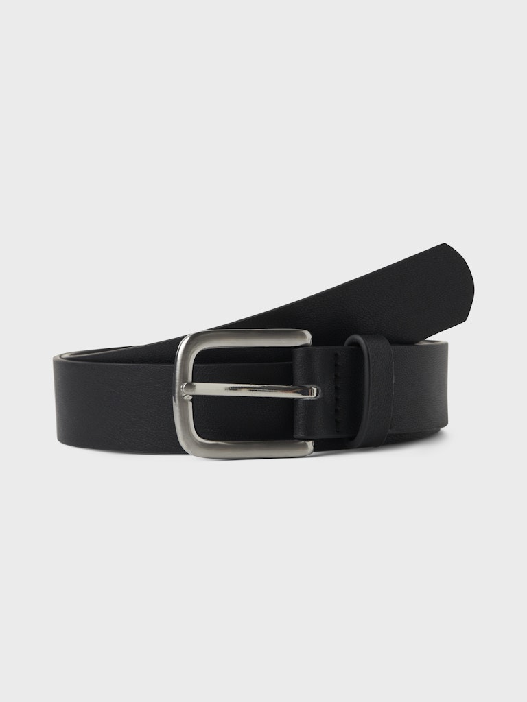 Svart bälte till tjej och kille. Ungdoms skärp från LMTD, unisex modell, 4 olika längder
13248316 
NLNLOUI BELT