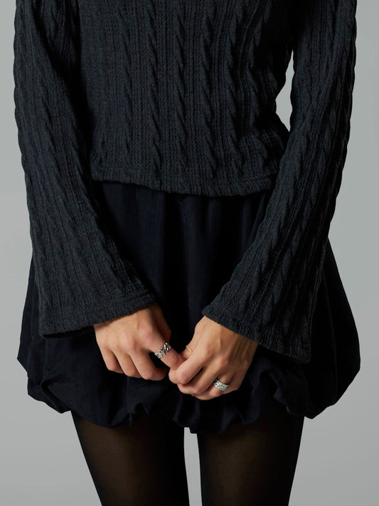 Svart ballong kjol till ungdom tjej. Trendig snygg kort kjol från LMTD.
NLFRIBAL SHORT BALLOON SKIRT
13249855