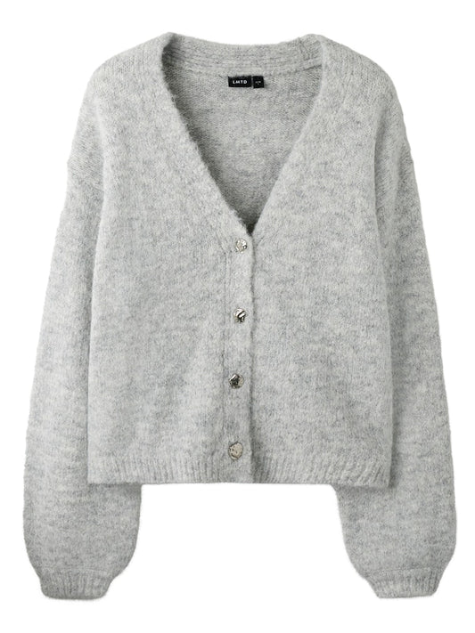 Ljus grå stickad v-ringad kofta till tjej. Cardigan till ungdom flicka från LMTD. Snygg, stilren och mysig.
NLFBULLO LS SHORT V-NECK KNIT CARDIGAN
13258399