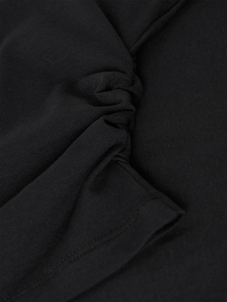 Ruched topp till ungdom tjej. Svart t-shirt från LMTD.
NLFREBEC SS ROUCHED SHORT TOP
13257783