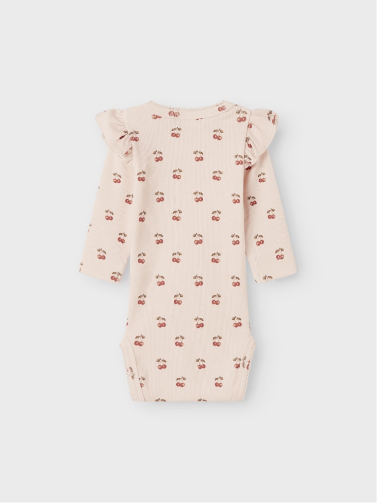 Söt baby body med volanger. Bebis body till flicka, rosa med små röda körsbär. Ekologiska Baby kläder.
NBFLAVO EVE LS SLIM BODY LIL NOOS
13245188