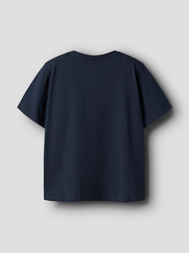 Mörk blå kortärmad t-shirt med Pokemon till pojke. Pokémon tröja från Name it. Kul färgglad tröja med figurerna från Pokemon.
NKMMAJO POKEMON SS NREG TOP BOX NOOS SKY
13254208