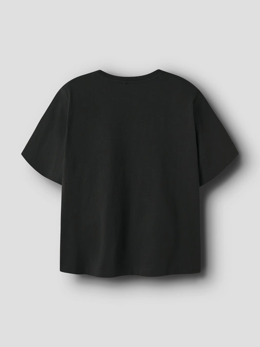 K-Pop Svart T-shirt med stjärna – Huntrix - Demonjägare (Mira, Rumi & Zoey). Svart kortärmad t-shirt med Huntrix till flicka från Name it.
NKFMARA KPOP SS NREG TOP BOX LNOOS SKY
13264031