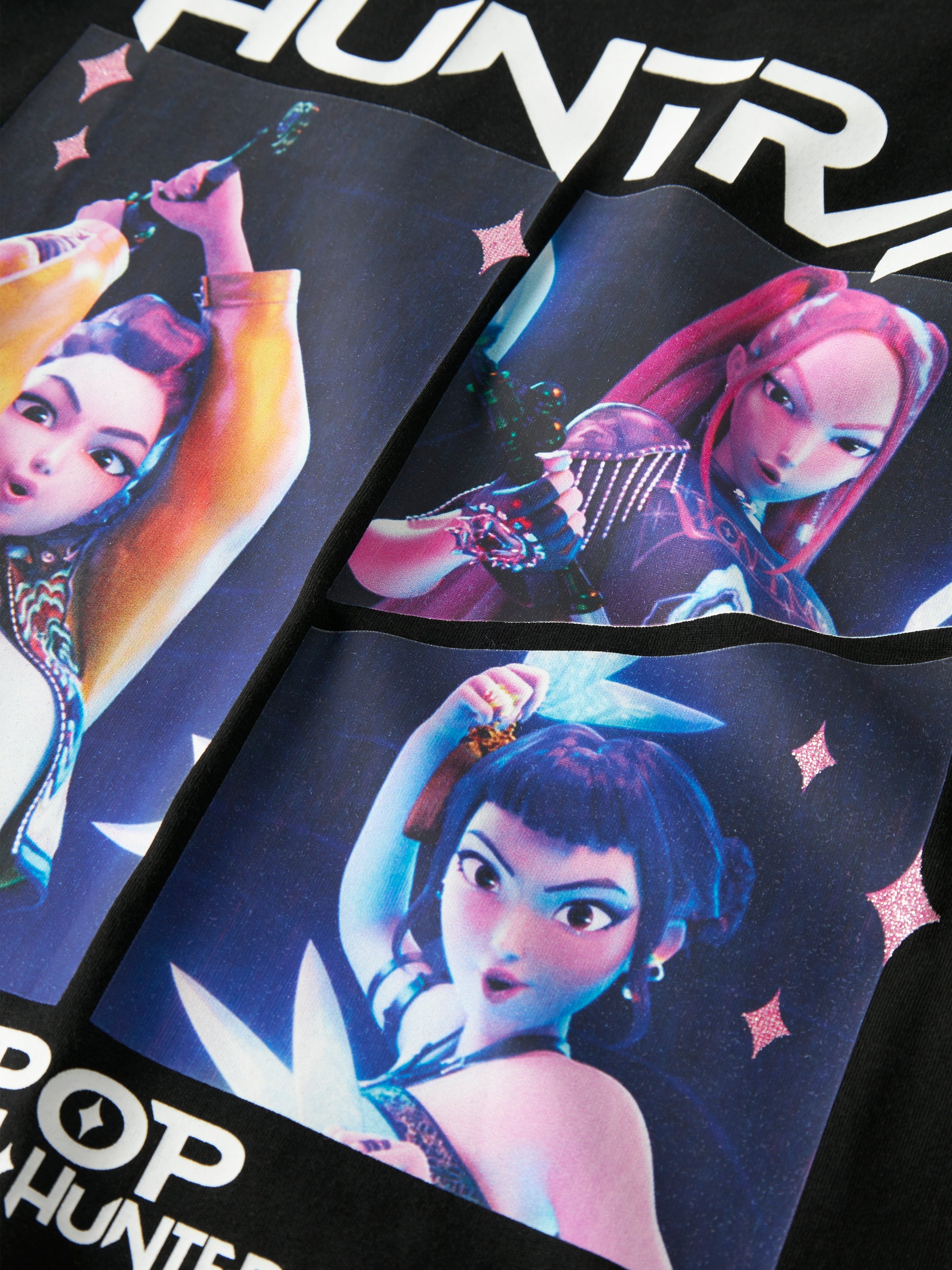 K-Pop Svart T-shirt med stjärna – Huntrix - Demonjägare (Mira, Rumi & Zoey). Svart kortärmad t-shirt med Huntrix till flicka från Name it.
NKFMARA KPOP SS NREG TOP BOX LNOOS SKY
13264031