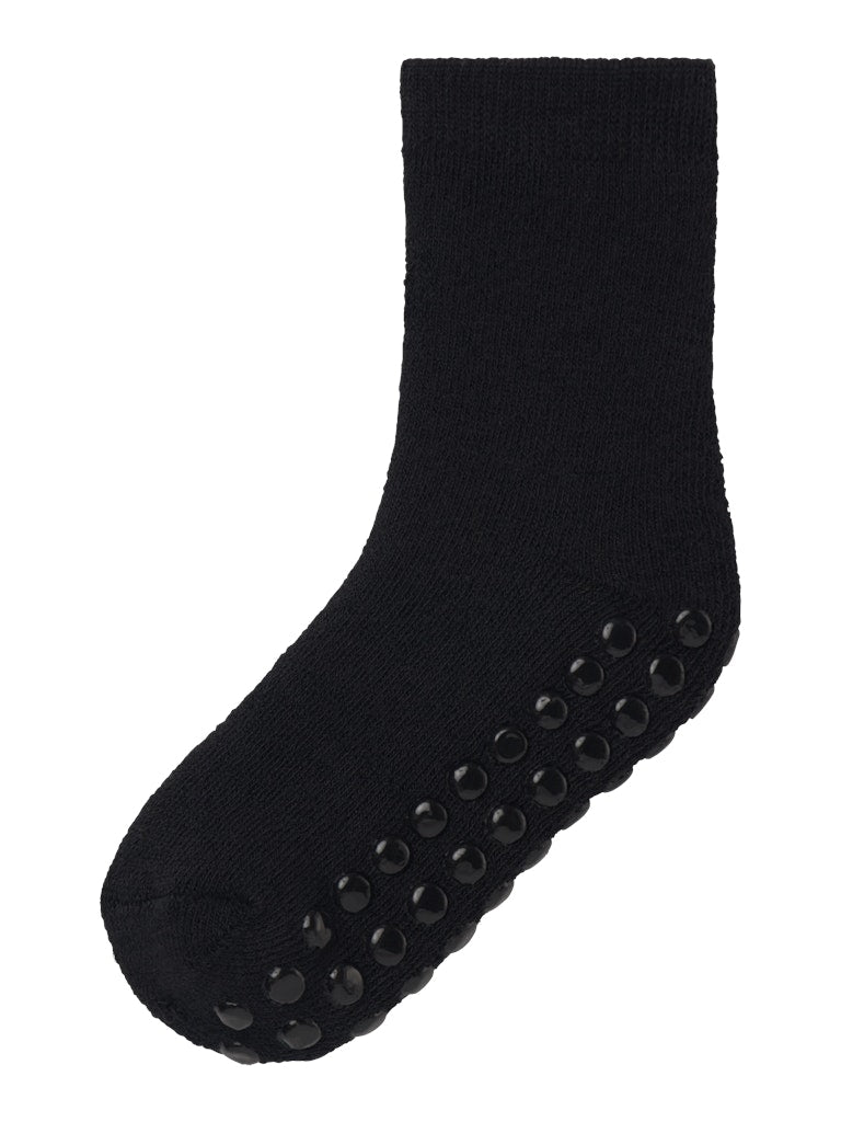 Svarta halkstrumpor i ull till flicka och pojke. Merino ull strumpor med halkpluttar.
NMMWAKSI WO/BL TERRY SOCK W/NON SKID
13229075