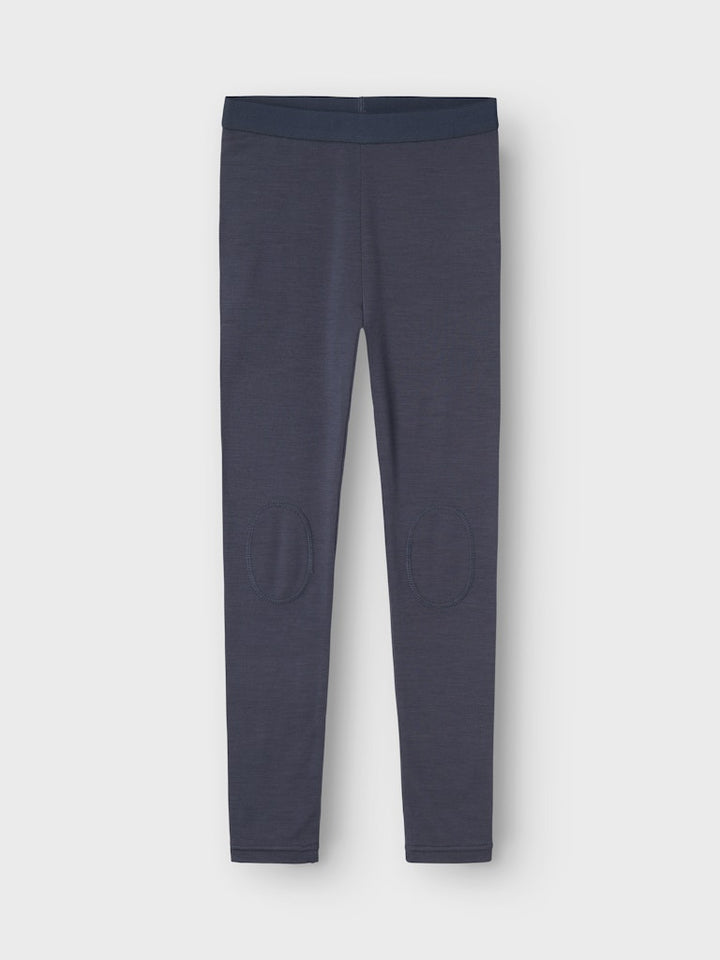 Blå långkalsonger i merino ull till pojke. Enfärgade ull leggings i varmt skönt underställ från Name it.
NKMWILLTO WOOL LONGJOHN
13229092