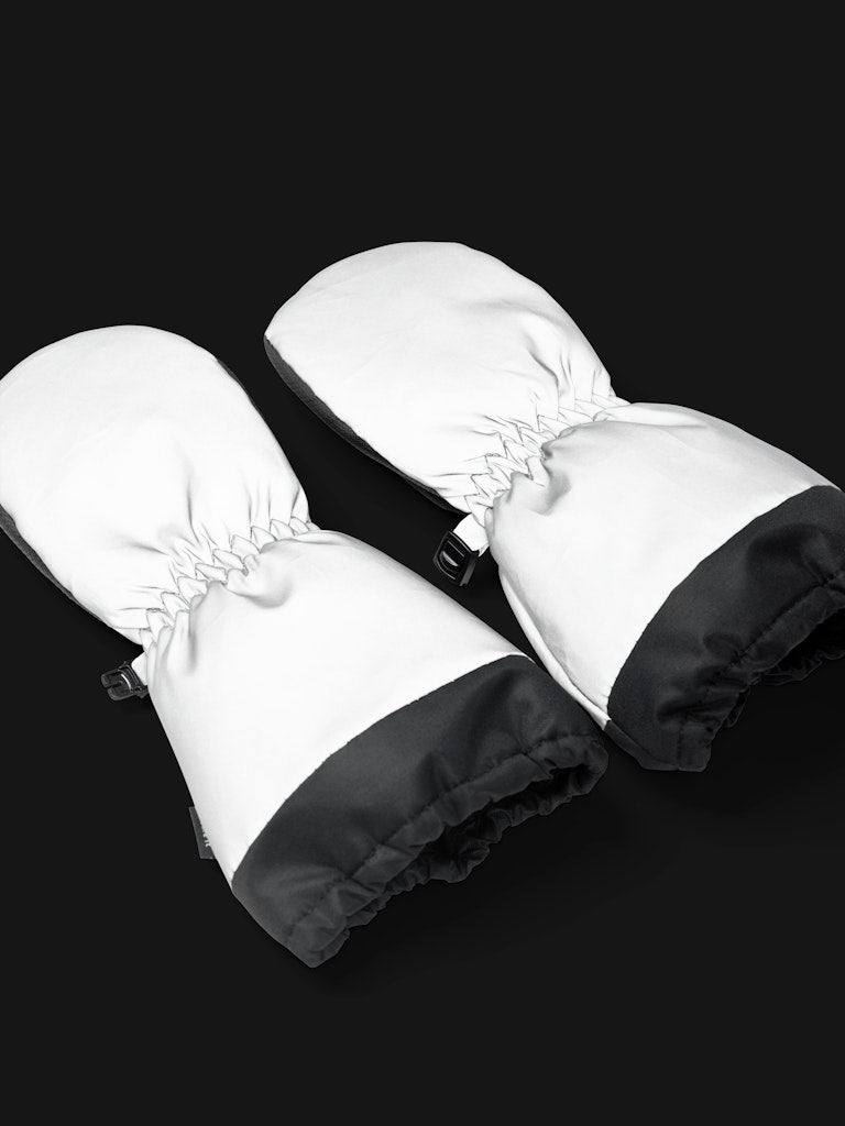 Grå svarta reflexvantar till flicka och pojke. Vinter handskar med reflex från Name it. Vantar med långt skaft.
NMNMAFLEX10 MITTEN REF FO
13232777