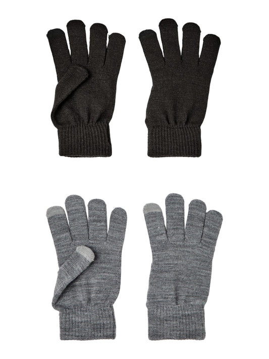 2 pack grå och svarta tunna finger vantar med touch fingers till flicka och pojke. Vantar med magic som gör att du kan använda mobilen med vantarna på. 
NKNMAGIC GLOVES TOUCH 2P
13232741