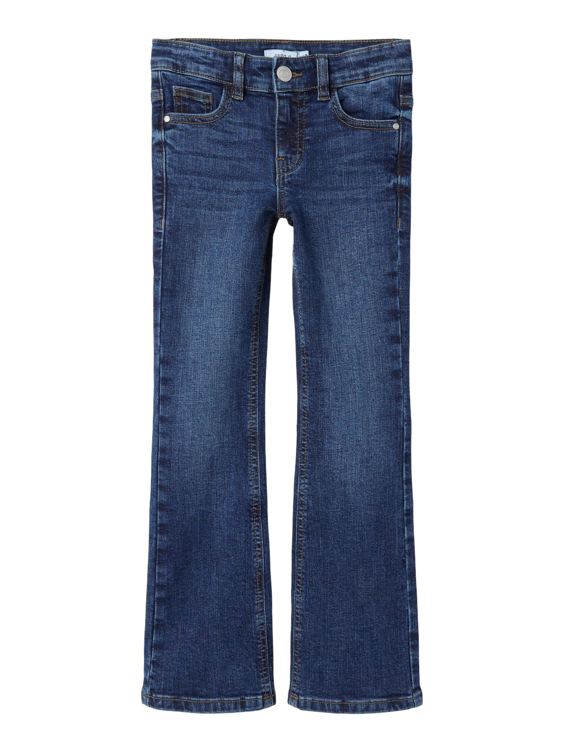 Blå utsvängda bootcut jeans till din flicka, tjej. Bakfickor med lock. Denim är ett slitstarkt vävt tyg som finns i flera uttryck för en unik look.

Produkttyp: Skinny fit jeans
Stängning: Hakknapp och gylf med dragkedja, tryckknapp och halv gylfknäppning (storlek 80-110) eller hakknapp och gylf med dragkedja (storlek 116-164)
Fickor: Bakfickor, Framfickor
Bendetaljer: Stövelskuren
