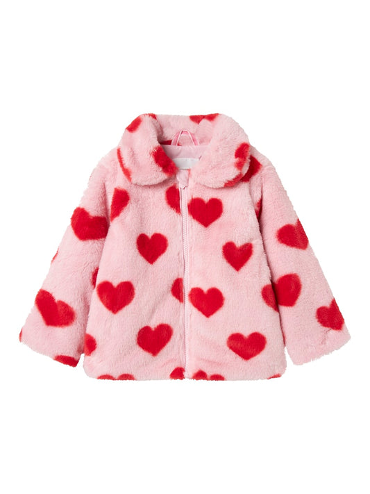 Rosa fusk päls med röda hjärtan till flicka. Barnkläder söt, gullig och samtidigt tuff pälsjacka från Name it.
NMFMINDY JACKET1
13243657 
