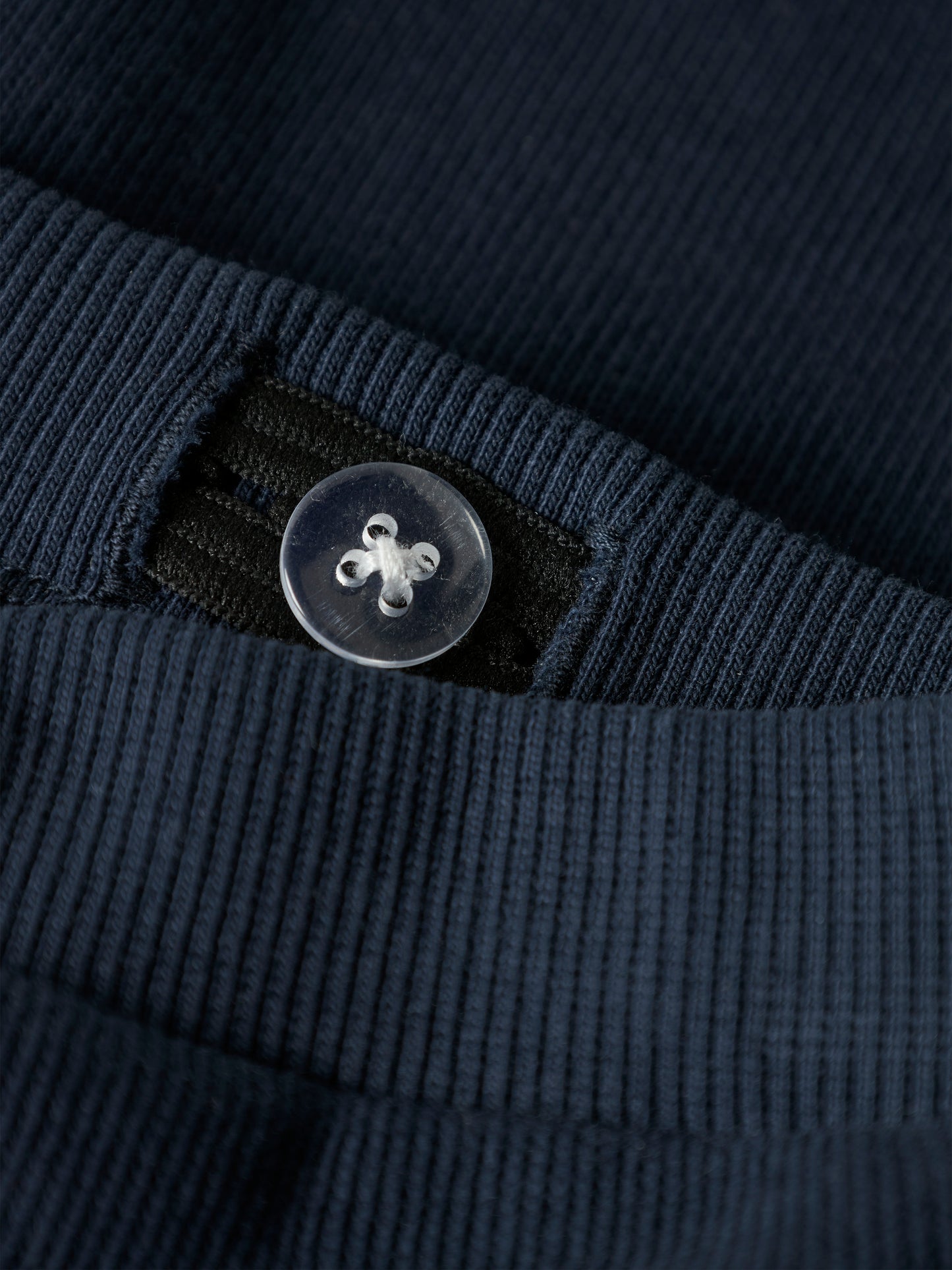 Mörk blå sweat byxa till baby pojke. Ekologiska bebis kläder från Name it.
NBMKENNIE SWEAT PANT
13244483