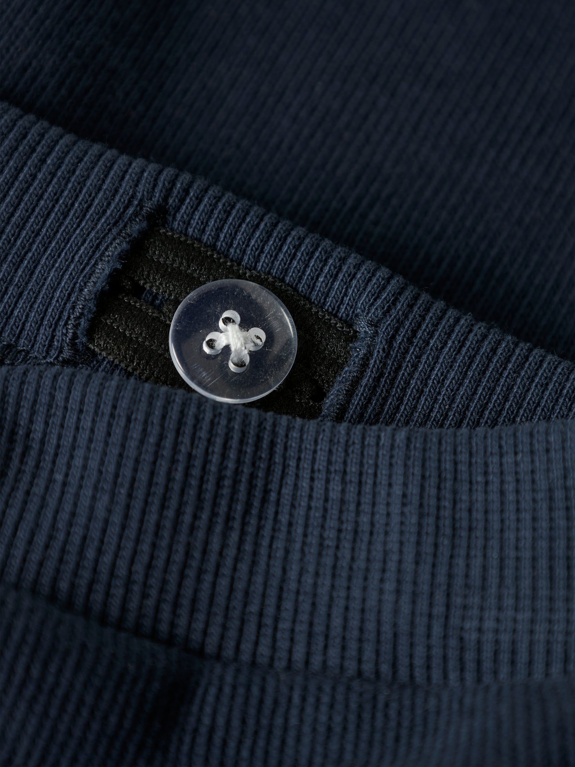 Mörk blå sweat byxa till baby pojke. Ekologiska bebis kläder från Name it.
NBMKENNIE SWEAT PANT
13244483