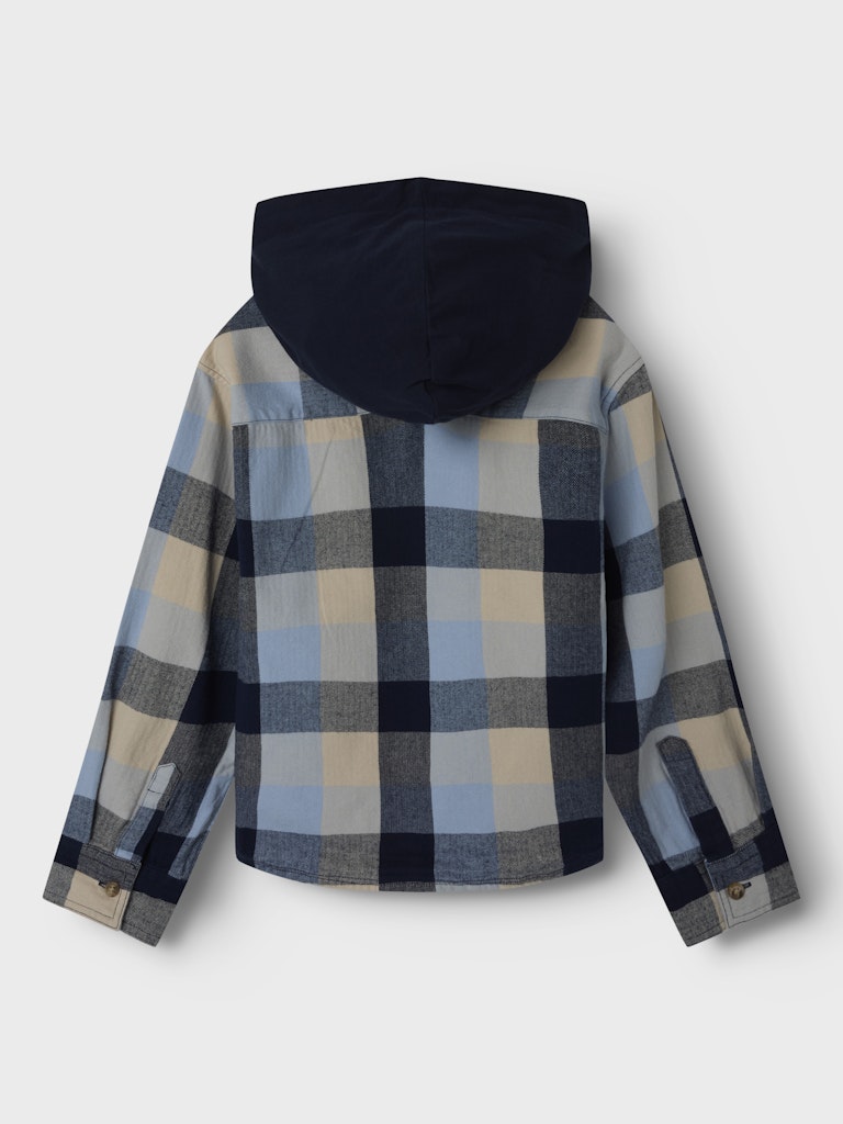 Blå rutig hoodie skjorta till kille. Overshirt från Name it med luva till pojke i ekologisk bomull.
NKMLARRY LS OVERSHIRT WH
13245121