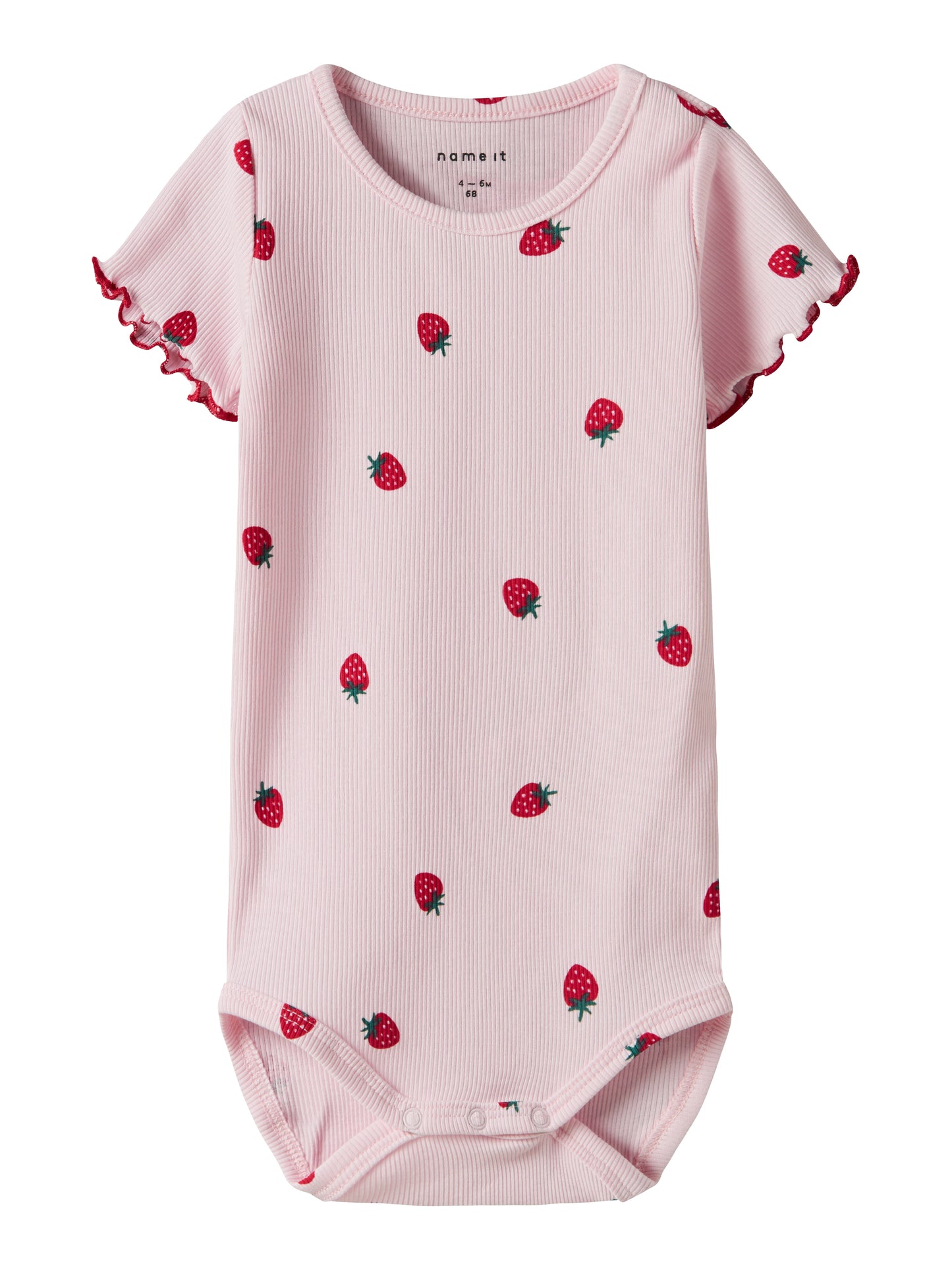 Rosa ekologisk body till din baby flicka med ett mönster av jordgubbar. Söt klassisk kortärmad bebis body.
NBFJILLIE SS BODY BOX
13246165