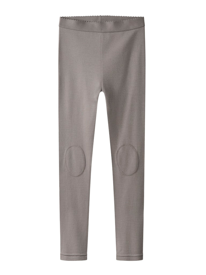 Grå långkalsonger i merino ull till flicka och pojke. Enfärgade ull leggings i varmt skönt underställ från Name it.
NKFWILLTO WOOL LEGGING
13228548