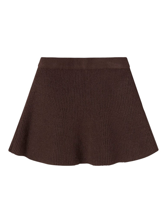 Brun stickad kort kjol till flicka. Barn kjol i mjuk skön snurr modell till vardag och fest.
NMFNILLA KNIT SKIRT
13247643