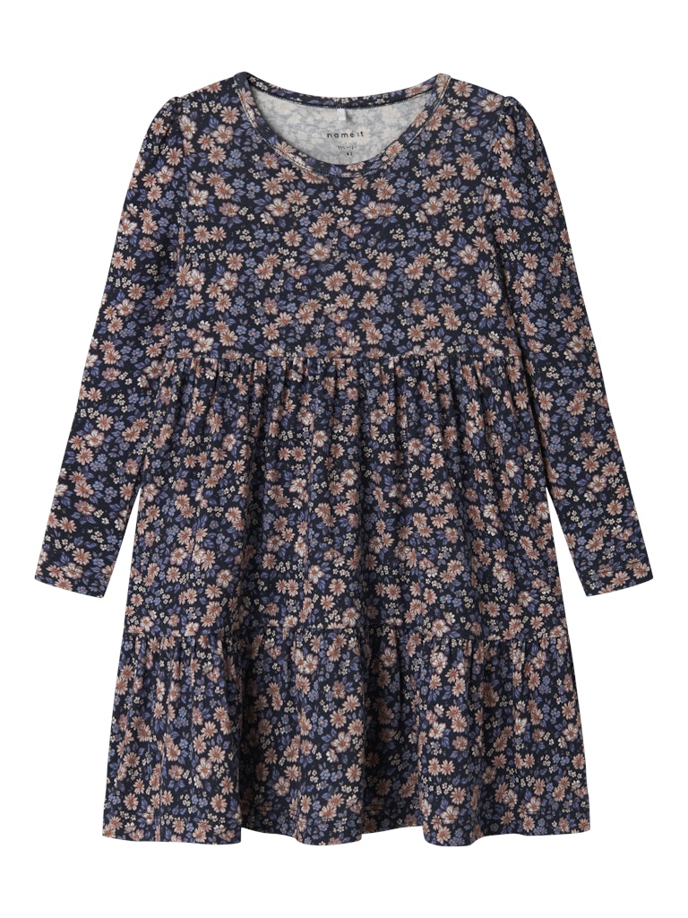 Blå blommig långärmad klänning till flicka. Ekologiska barnkläder, klänning från Name it.
NMFOALIA LS DRESS
13247945