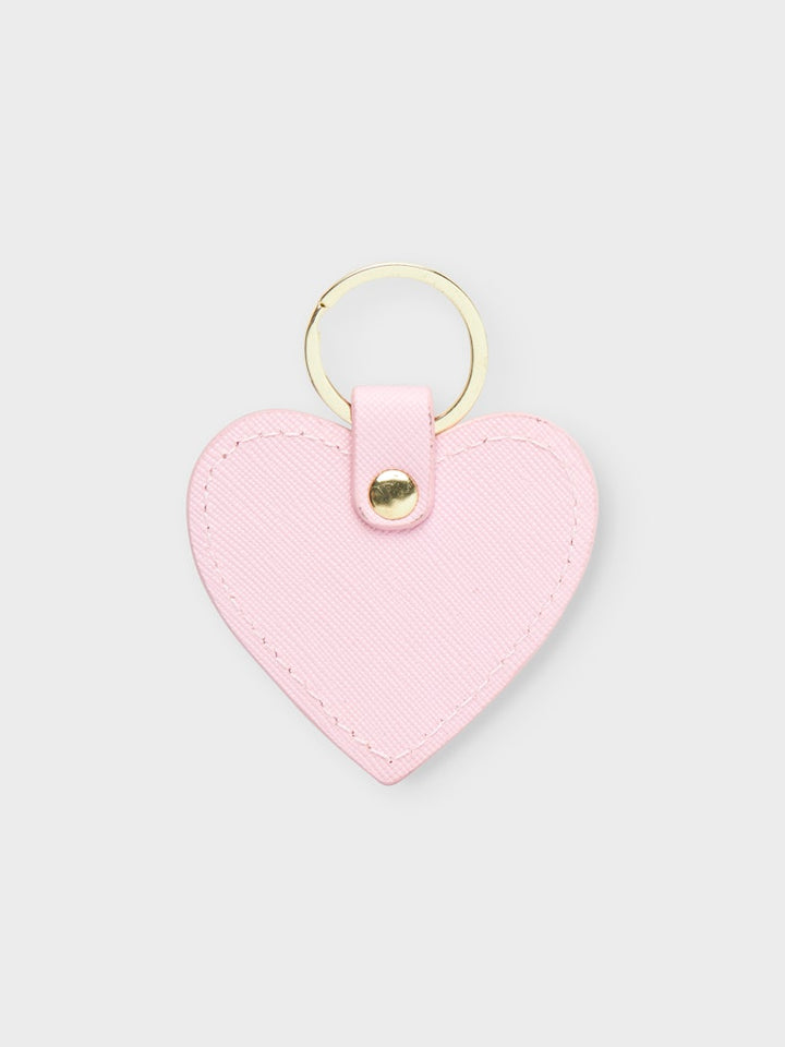 Nyckelring, bag charms i form av hjärta. Dekorerar din handväska och gör den personlig.
NKFOLULU KEYHANGER
13248191