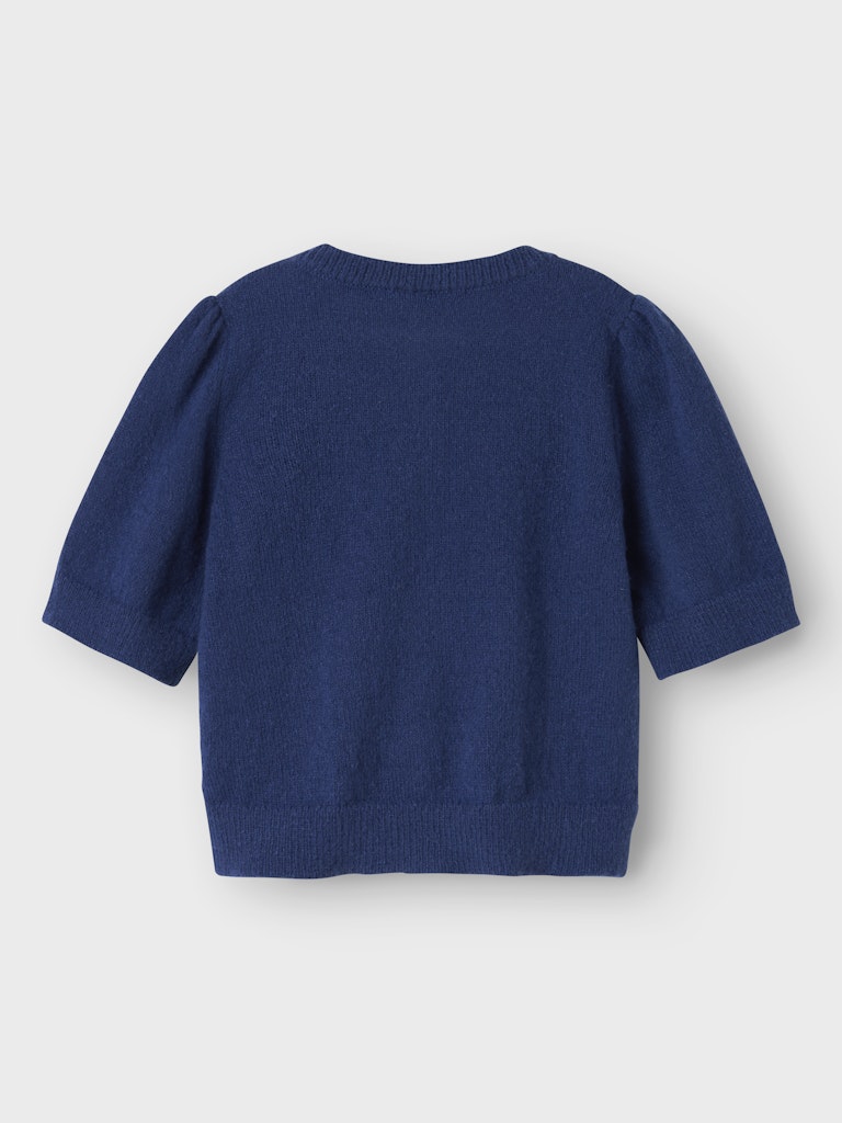 Blå stickad kofta med fina knappar till flicka. Tjej cardigan till barn och ungdom.
NKFNABETH 2/4 SL KNIT CARD
13248465