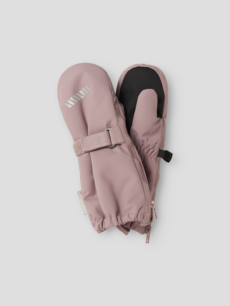 Rosa vinter handskar med ull foder till flicka. Varma barn handskar med långt skaft och dragkedja.
NMNSNOW10 MITTEN W WOOL 3FO NOOS
13232890