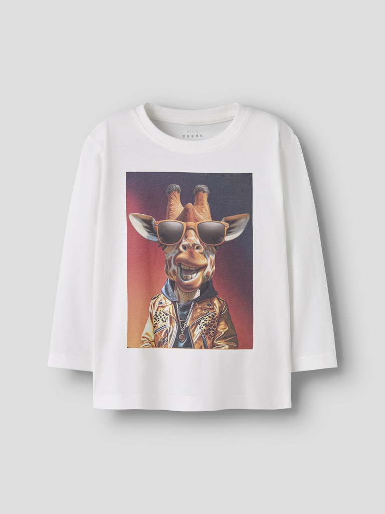 Vit långärmad t-shirt med cool giraff. Tröja till pojke med roligt djur.
NMMVOTO LS NREG TOP
13238400