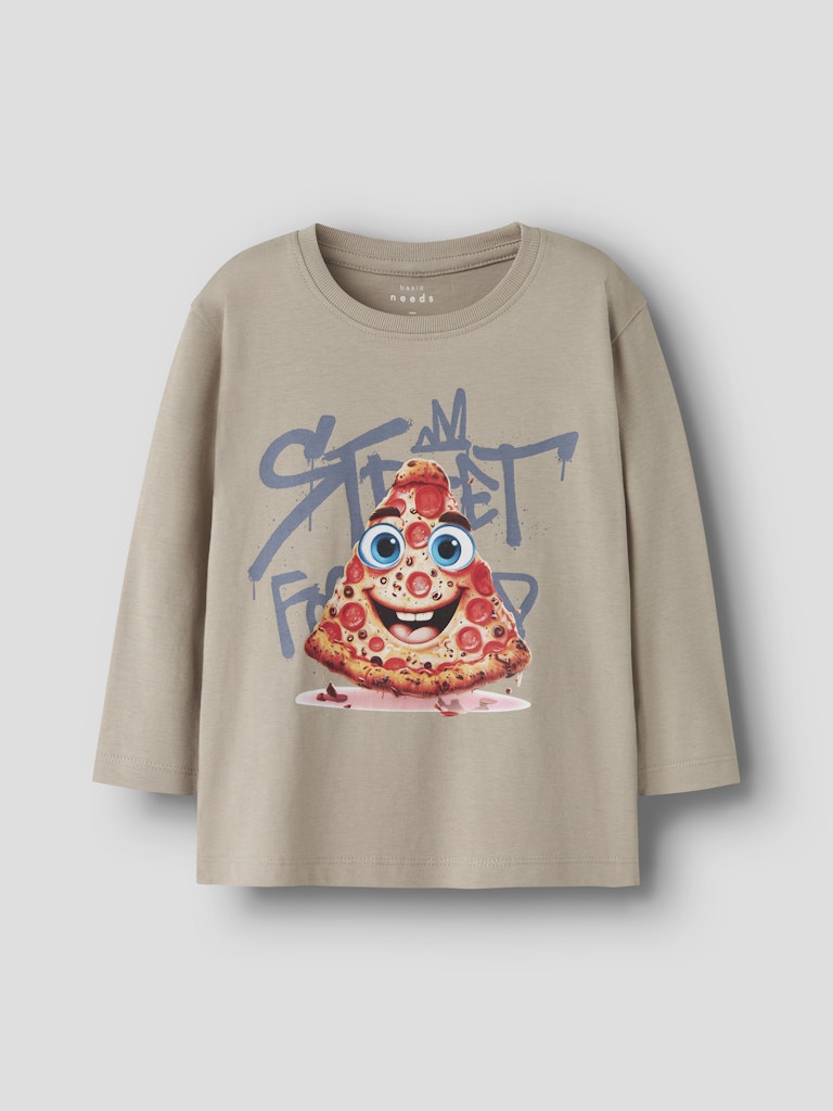 Beige långärmad t-shirt med pizza slice. Tröja till pojke med roligt mat motiv.
NMMVOTO LS NREG TOP
13238400