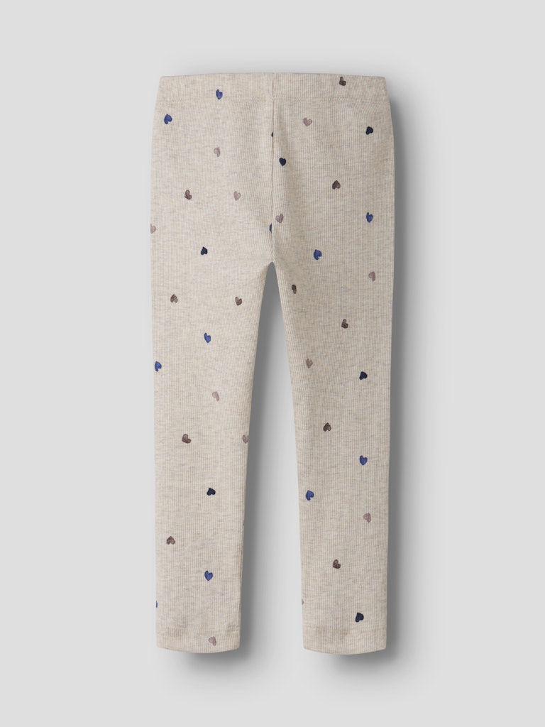 Beige barn byxa till flicka. Leggings med hjärtan i ekologisk bomull till liten flicka. 
NMFNUTTI LEGGING NOOS
13250533