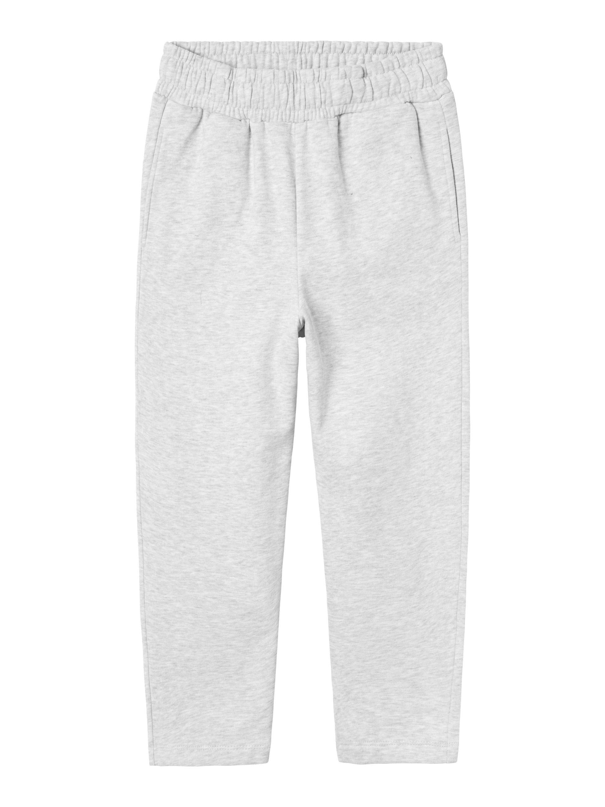 Ekologisk grå jogging byxa till tjej, barn och tonåring. Snygg enkel byxa med rakt benslut, precis rätt modell enligt trenden. Sätt ihop den perfekta outfiten för ditt barn med kvalitativa vardagsstilar och skapa en bekväm och trendig look. Borstad sweatshirt har en mjuk insida för en bekväm känsla.