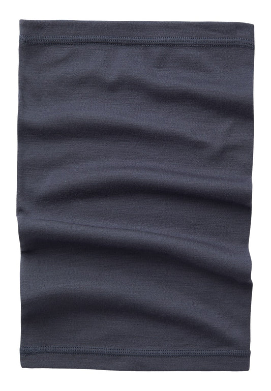 Blå tub scarves i merino ull till pojke och flicka. Halsduk till barn och ungdom kille i skön merinoull från Name it. 
NKMWILLTO WOOL TUBE SCARF
13229090