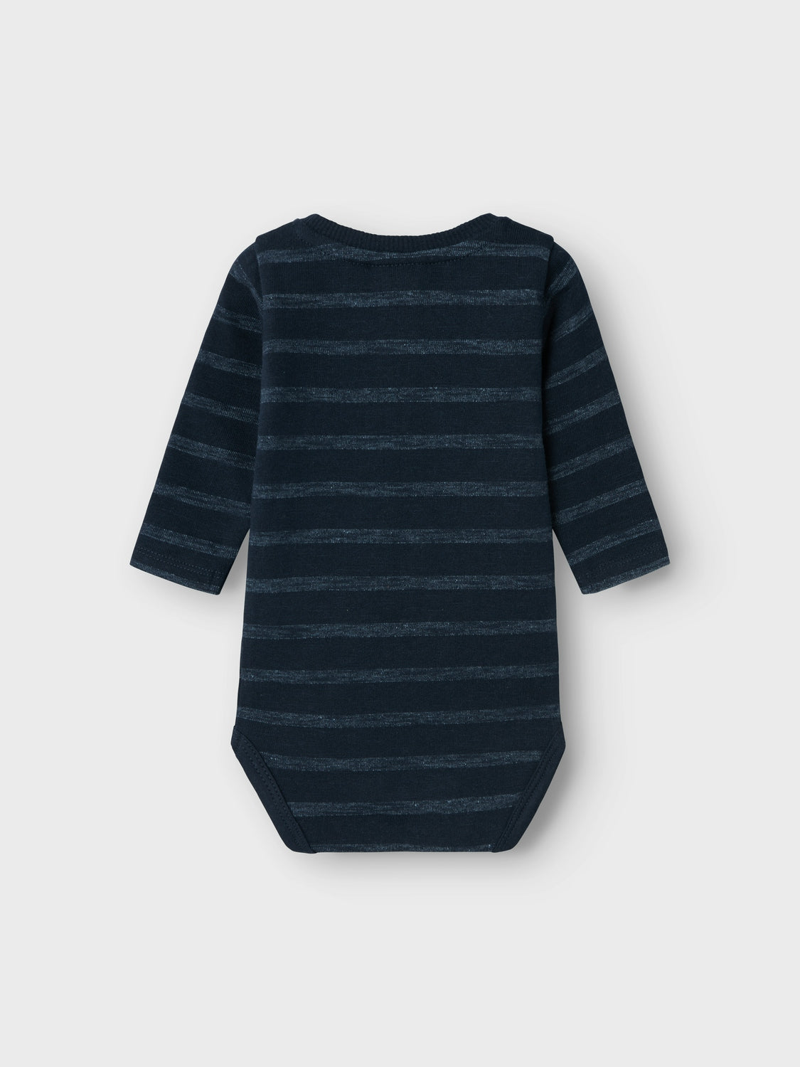 Blå randig baby body med knappar från Nameit. Ekologiska barnkläder, NBMSANDEL