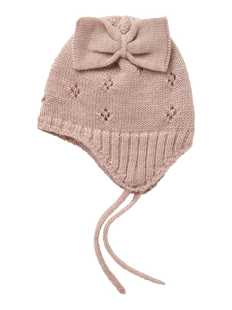 Rosa stickad baby mössa till flicka med stor rosett på ena sidan. Hjälm vinter mössa till bebis.
NBFWRILLA BOW WOOL KNIT HAT
13242112