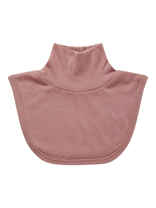 Rosa ull krage i merinoull till flicka. Underställ halskrage från Name it.
NMFWILLIT WOOL NECKWARMER
13228465