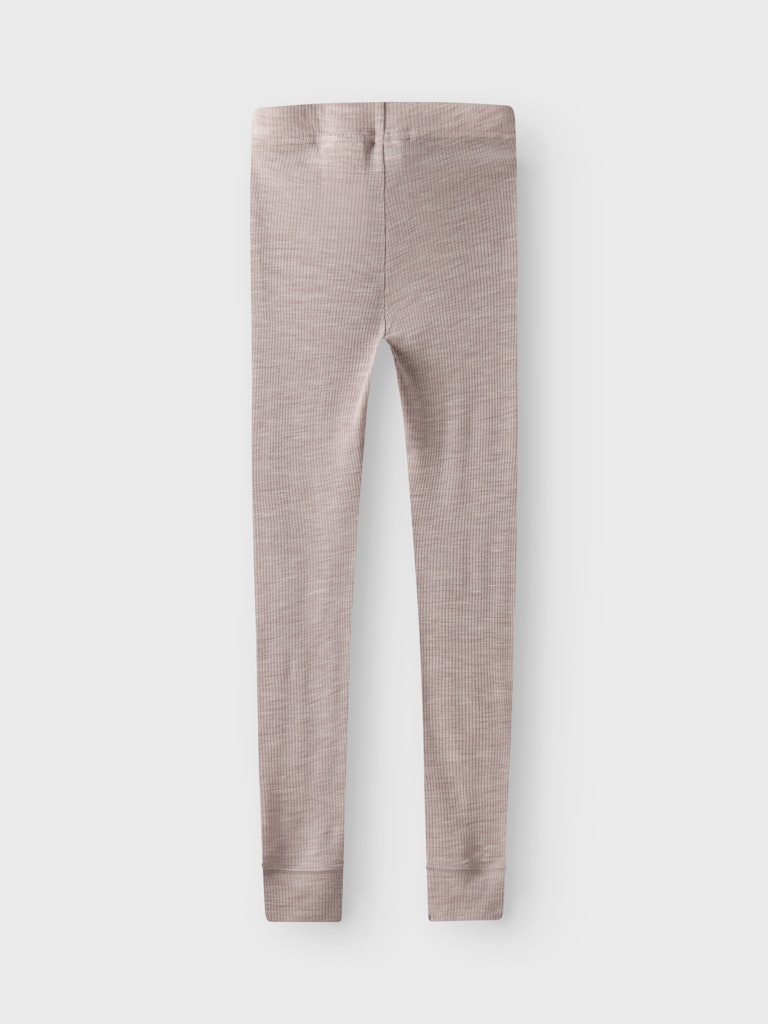 Rosa långkalsonger till flicka. Underställ byxor i merinoull från Name it. Ull leggings till tjej, Ullkläder till barn.
NKNWAX WOOL RIB LEGGINGS
13242138