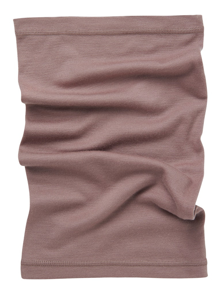 Rosa tub scarf buff i merino ull till flicka. Halsduk till barn och ungdom tjej i skön merinoull från Name it. 
NKFWILLTO WOOL TUBE SCARF
13228545