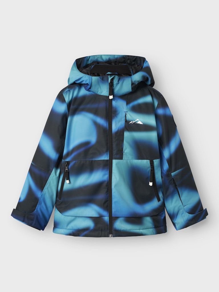 Multi färgad blå svart skid jacka till pojke. Varm och funktionell vinter jacka till kille.
NKNSLOPE10 SKI JACKET AOP FO
13242462