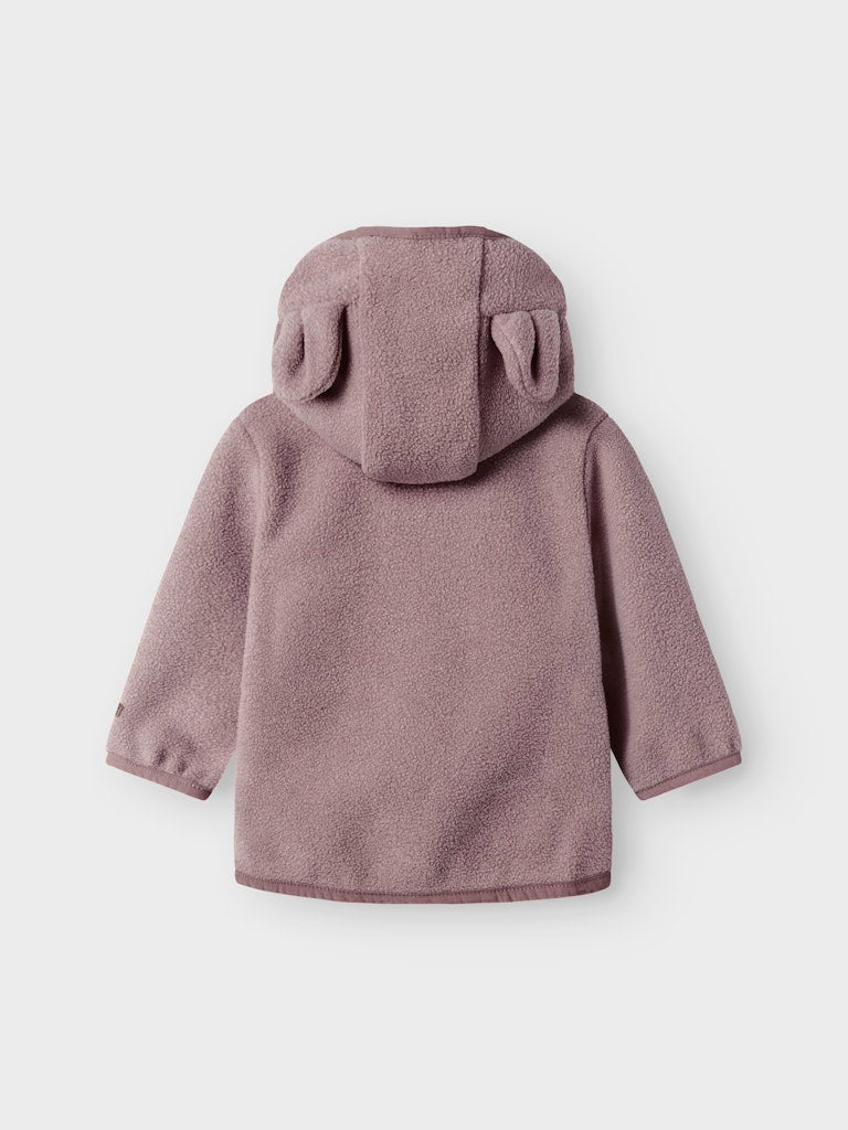 Rosa bebis fleece jacka till baby flicka. Sött fleecejacka med luva och öron.
NBNMEEKO FLEECE JACKET MELANGE
13243867