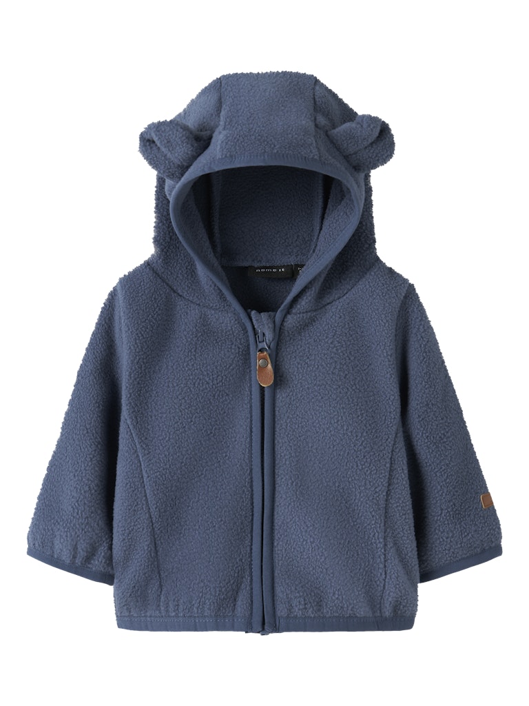 Blå bebis fleece jacka till baby pojke. Sött fleecejacka med luva och öron.
NBNMEEKO FLEECE JACKET MELANGE
13243867